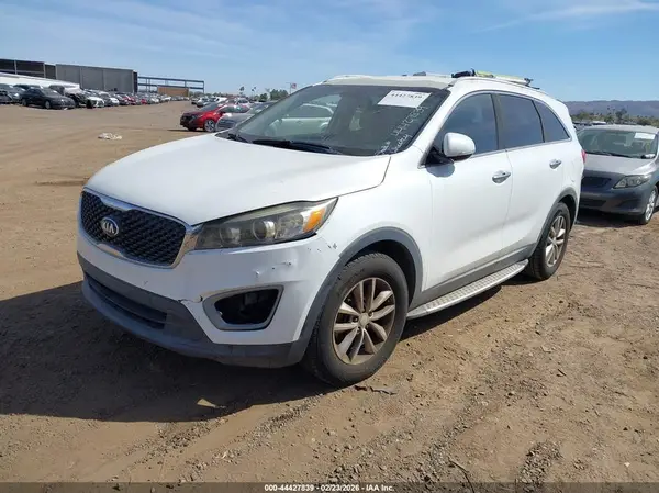 5XYPG4A37GG048478 2016 KIA SORENTO - Image 2