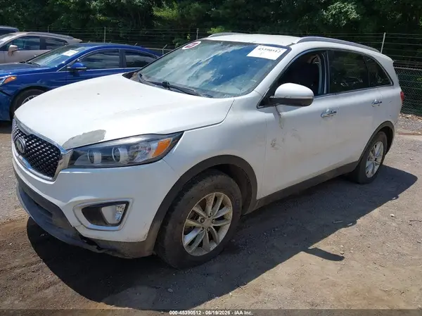5XYPG4A37GG053745 2016 KIA SORENTO - Image 2