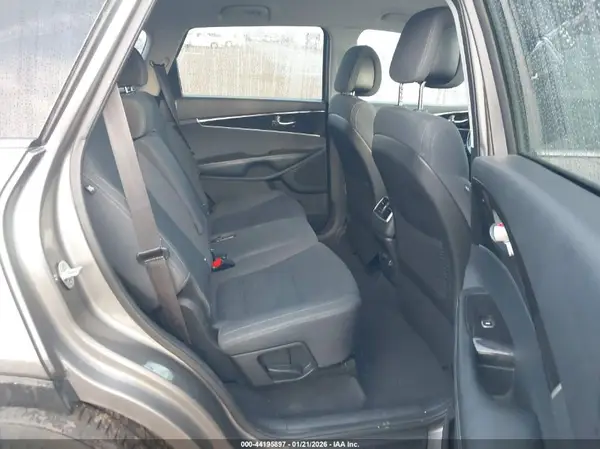 5XYPG4A37GG053986 2016 KIA SORENTO - Image 8