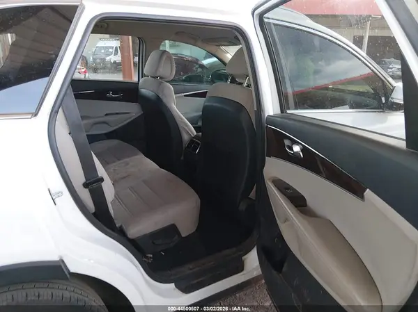 5XYPG4A37GG054961 2016 KIA SORENTO - Image 8