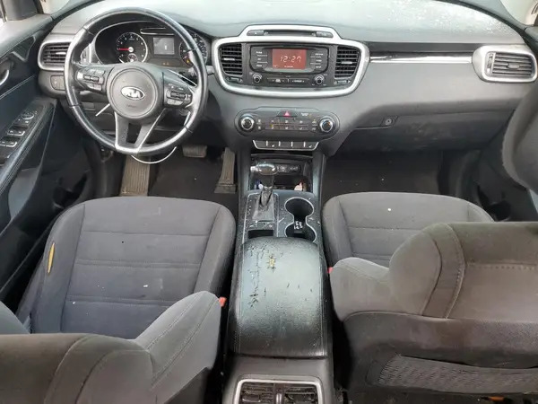 5XYPG4A37GG061120 2016 KIA SORENTO - Image 8