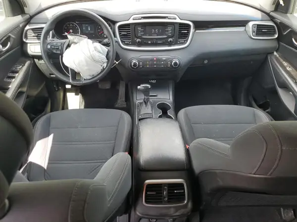 5XYPG4A37GG064583 2016 KIA SORENTO - Image 8