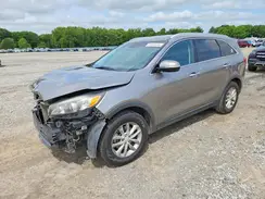 5XYPG4A37GG070061 2016 KIA SORENTO