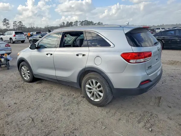 5XYPG4A37GG081254 2016 KIA SORENTO - Image 2