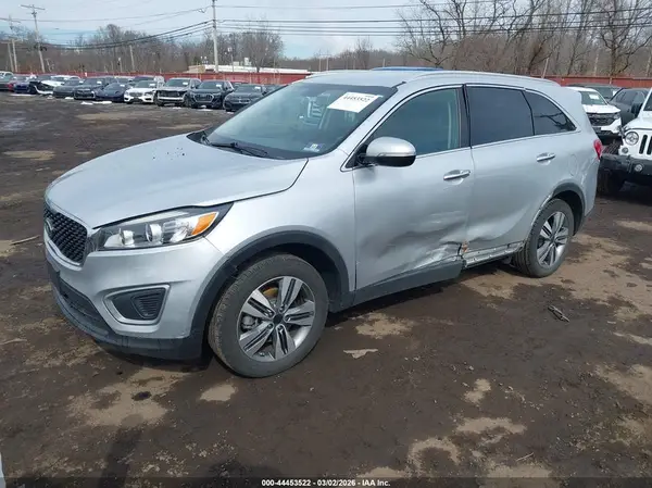 5XYPG4A37GG082176 2016 KIA SORENTO - Image 2