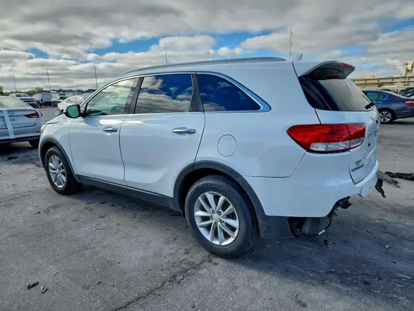 5XYPG4A37GG082629 2016 KIA SORENTO - Image 2
