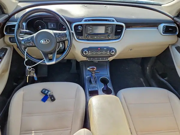 5XYPG4A37GG082629 2016 KIA SORENTO - Image 8