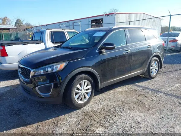 5XYPG4A37GG088771 2016 KIA SORENTO - Image 2
