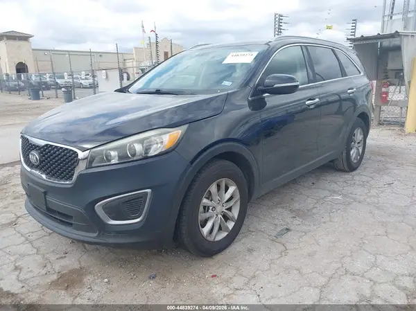 5XYPG4A37GG089452 2016 KIA SORENTO - Image 2