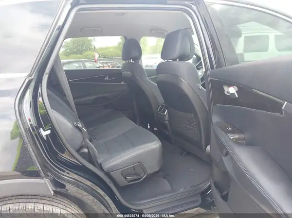 5XYPG4A37GG089452 2016 KIA SORENTO - Image 8