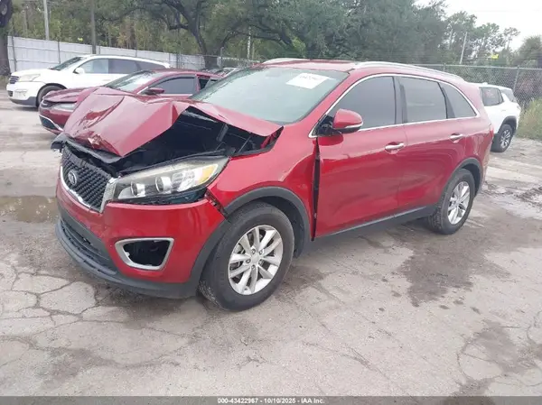 5XYPG4A37GG096157 2016 KIA SORENTO - Image 2