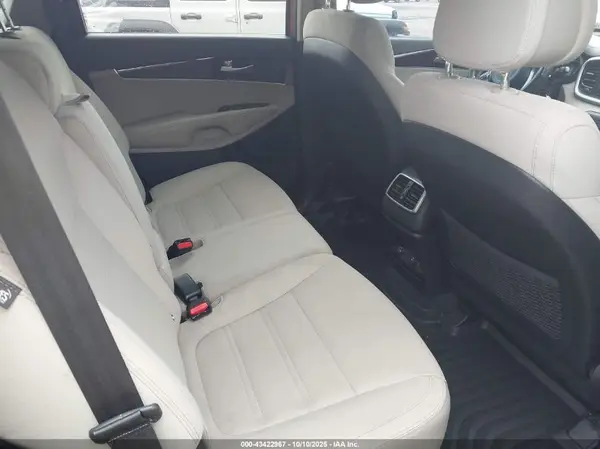 5XYPG4A37GG096157 2016 KIA SORENTO - Image 8