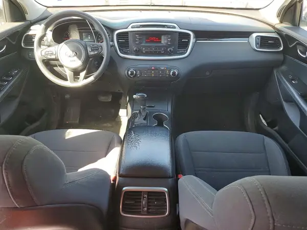 5XYPG4A37GG097292 2016 KIA SORENTO - Image 8