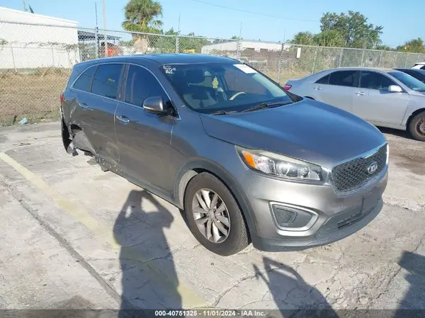 5XYPG4A37GG114236 2016 KIA SORENTO - Image 1