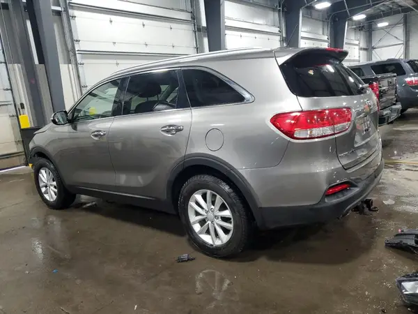 5XYPG4A37GG121901 2016 KIA SORENTO - Image 2