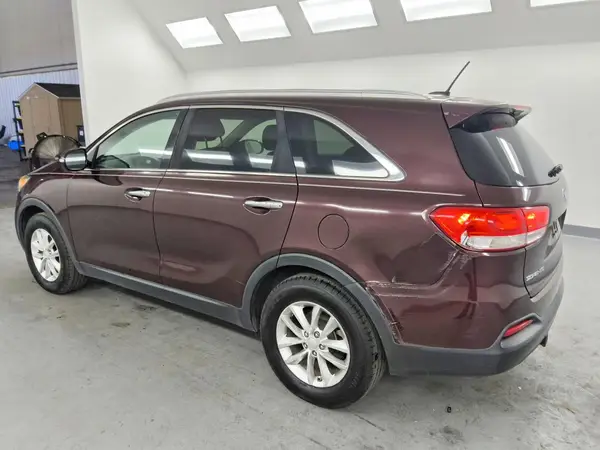 5XYPG4A37GG128170 2016 KIA SORENTO - Image 2