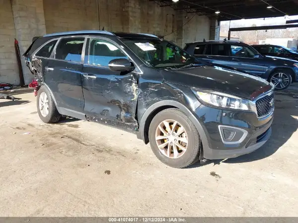 5XYPG4A37GG146264 2016 KIA SORENTO - Image 1