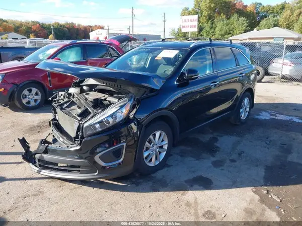 5XYPG4A37GG147379 2016 KIA SORENTO - Image 2