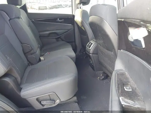 5XYPG4A37GG170967 2016 KIA SORENTO - Image 8