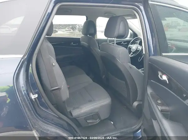 5XYPG4A37GG181824 2016 KIA SORENTO - Image 8