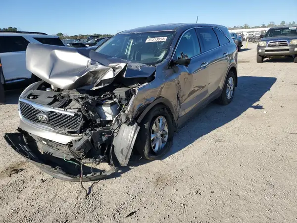 5XYPG4A37GG184318 2016 KIA SORENTO - Image 1