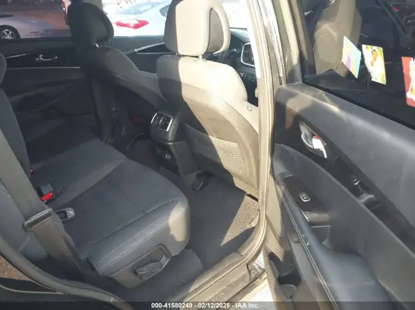 5XYPG4A37GG186697 2016 KIA SORENTO - Image 8