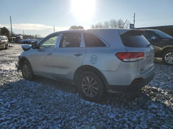 5XYPG4A37GG186747 2016 KIA SORENTO - Image 2