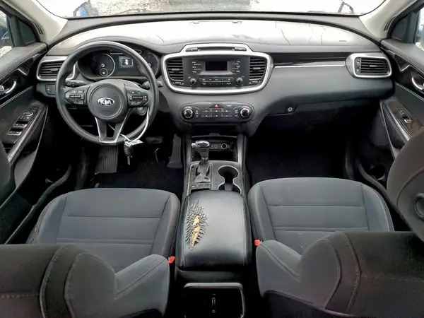 5XYPG4A37HG207792 2017 KIA SORENTO - Image 8