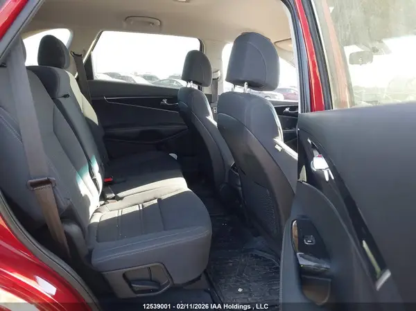 5XYPG4A37HG225824 2017 KIA SORENTO - Image 8