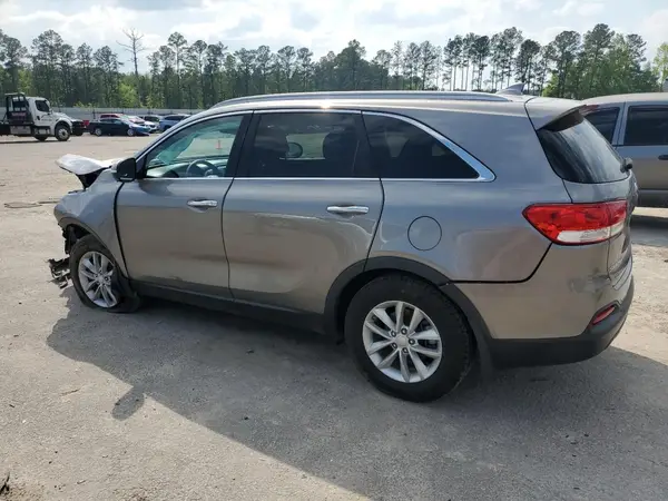 5XYPG4A37HG233793 2017 KIA SORENTO - Image 2