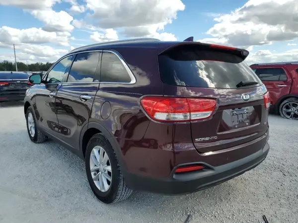 5XYPG4A37HG247239 2017 KIA SORENTO - Image 2
