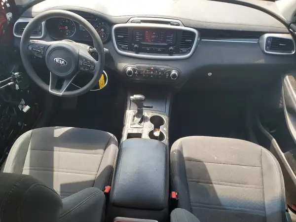 5XYPG4A37HG247290 2017 KIA SORENTO - Image 8