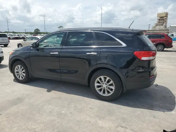 5XYPG4A37HG264638 2017 KIA SORENTO - Image 2