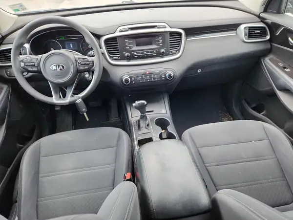 5XYPG4A37HG264655 2017 KIA SORENTO - Image 8