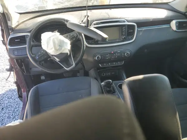 5XYPG4A37HG265742 2017 KIA SORENTO - Image 8