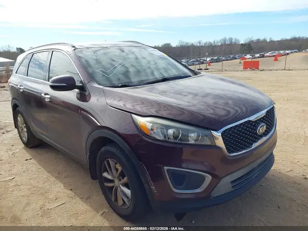 5XYPG4A37HG274800 2017 KIA SORENTO - Image 1