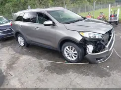 5XYPG4A37HG323848 2017 KIA SORENTO