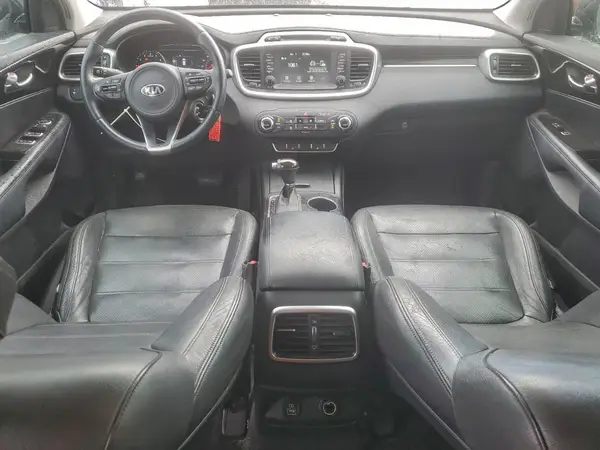 5XYPG4A37HG324272 2017 KIA SORENTO - Image 8