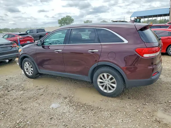 5XYPG4A37HG329195 2017 KIA SORENTO - Image 2