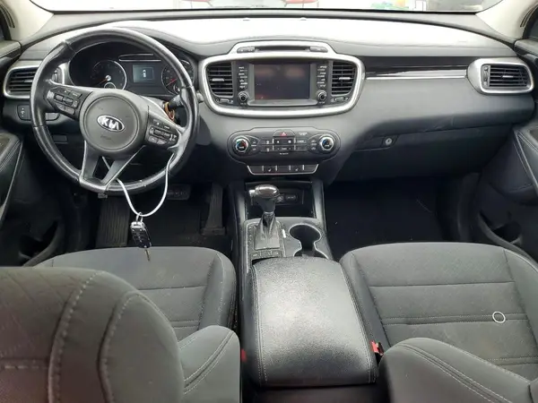5XYPG4A37HG329195 2017 KIA SORENTO - Image 8