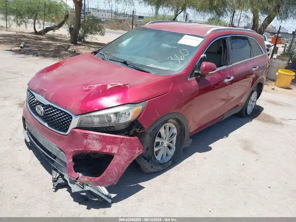 5XYPG4A37JG338470 2018 KIA SORENTO - Image 2