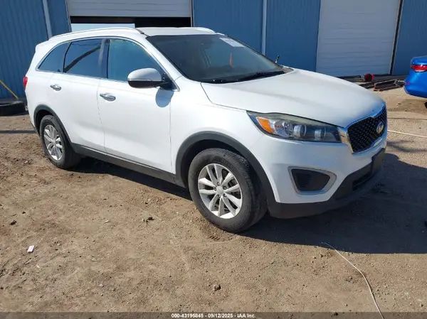5XYPG4A37JG349064 2018 KIA SORENTO - Image 1