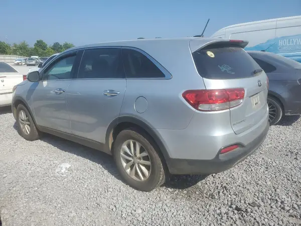 5XYPG4A37JG358900 2018 KIA SORENTO - Image 2