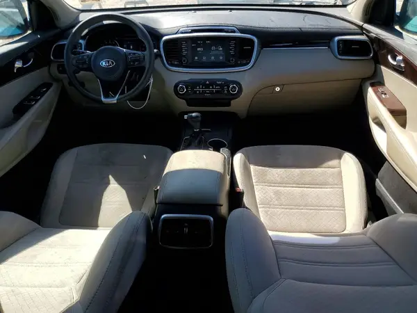 5XYPG4A37JG378483 2018 KIA SORENTO - Image 8