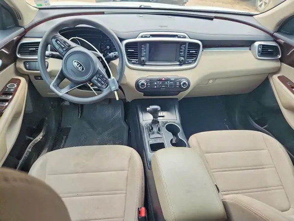 5XYPG4A37JG386289 2018 KIA SORENTO - Image 8