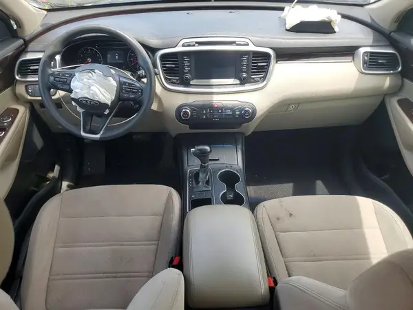 5XYPG4A37JG388186 2018 KIA SORENTO - Image 8