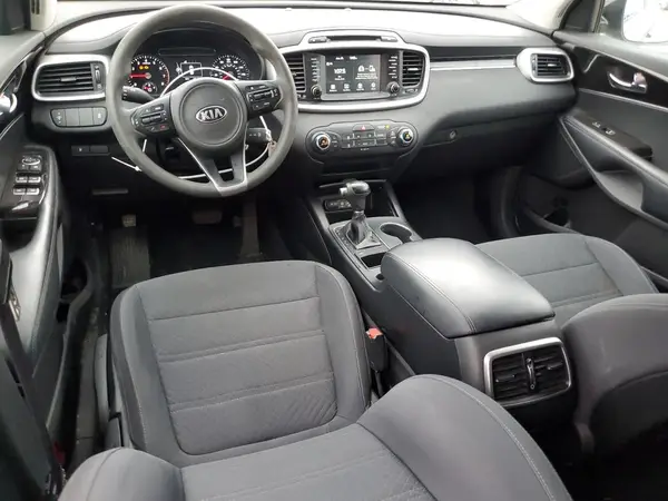 5XYPG4A37JG395431 2018 KIA SORENTO - Image 8
