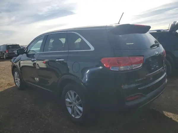 5XYPG4A37JG402619 2018 KIA SORENTO - Image 2