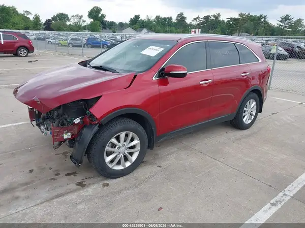 5XYPG4A37JG406962 2018 KIA SORENTO - Image 2