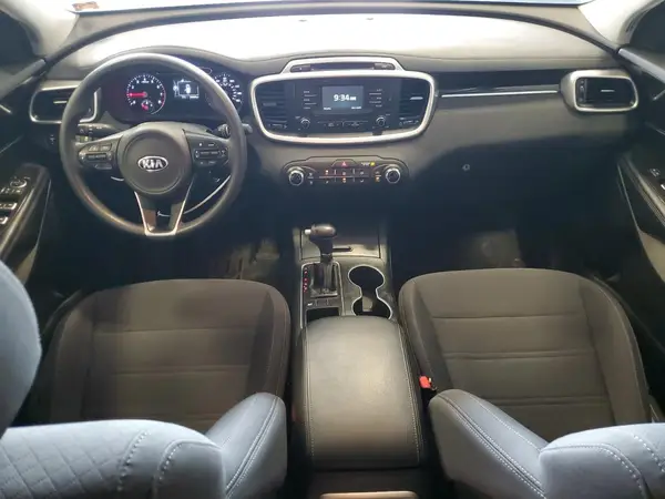 5XYPG4A37JG407593 2018 KIA SORENTO - Image 8